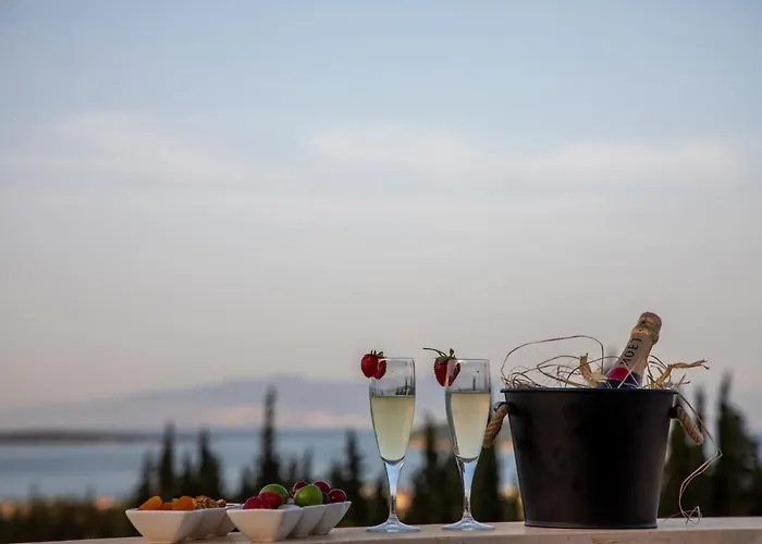 Otel Urla 1867 Ildır