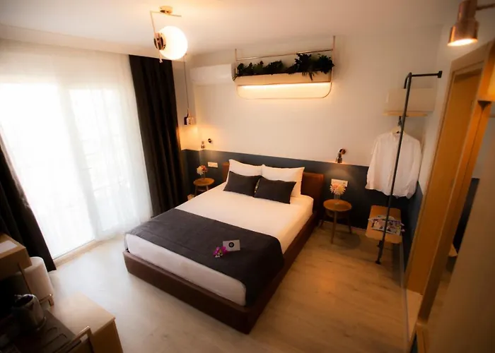 Otel Urla 1867 Ildır