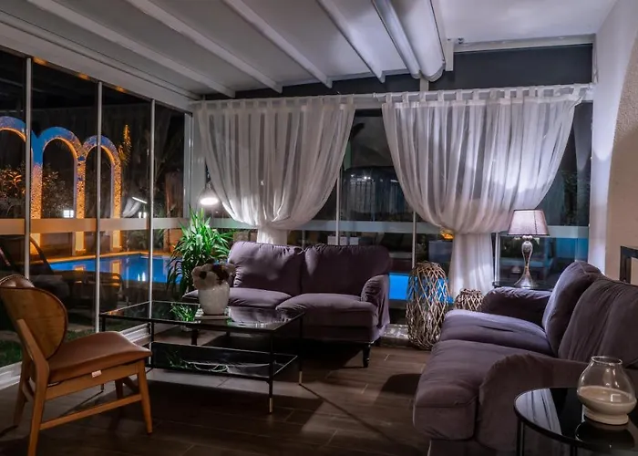 Urla 1867 Hotel Ildiri